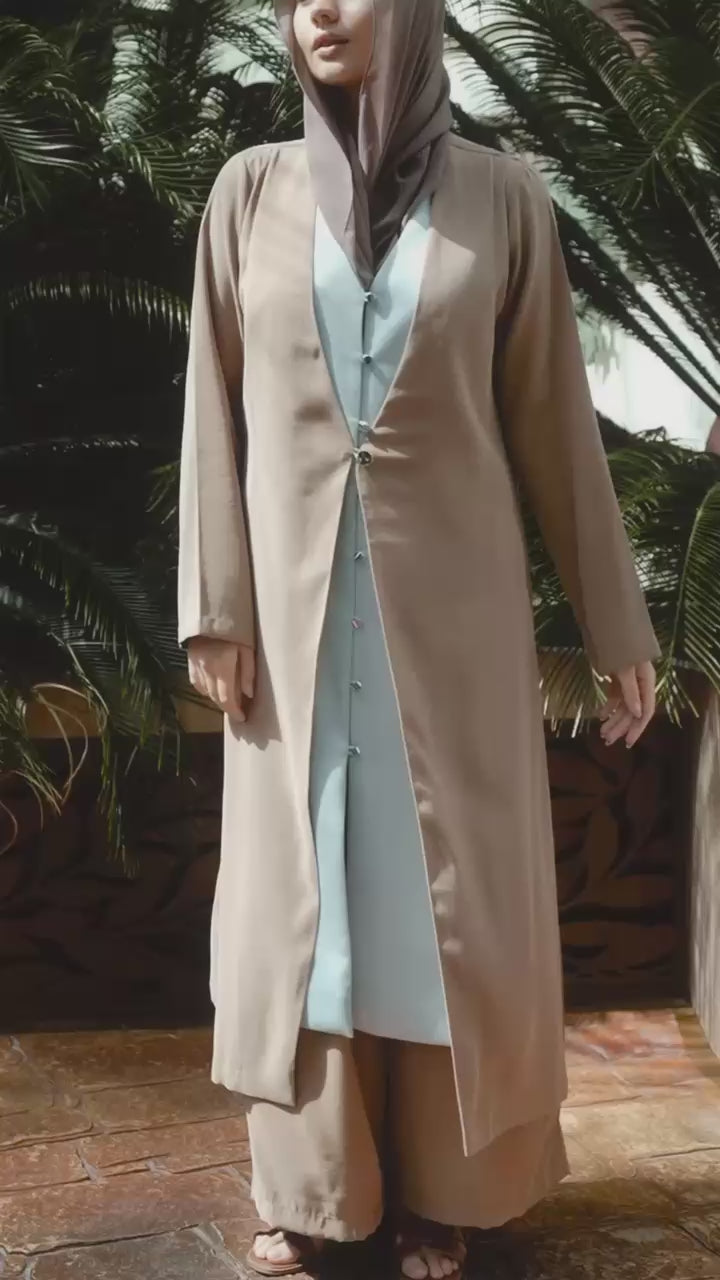 Two-Tone Illusion Outer